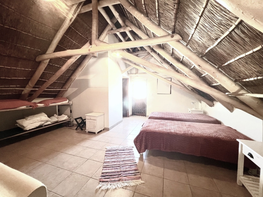 4 Bedroom Property for Sale in Jacobsbaai Western Cape